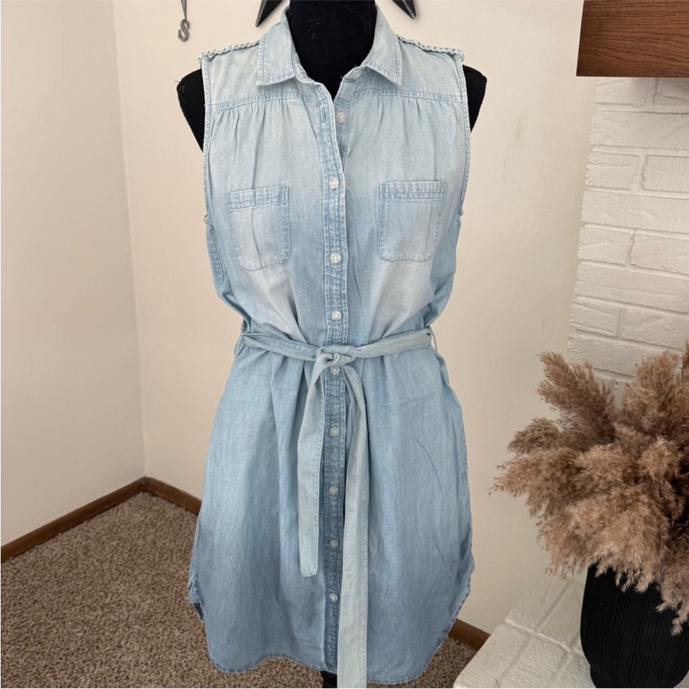 American Eagle Outfitters Light Wash Chambray Midi Shirt Dress